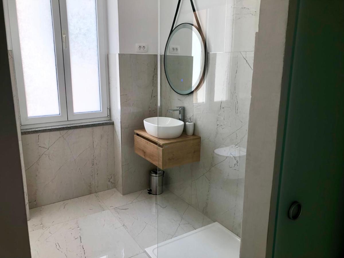 Hedone City Luxury Apartments With Free Parking Pula Exterior foto