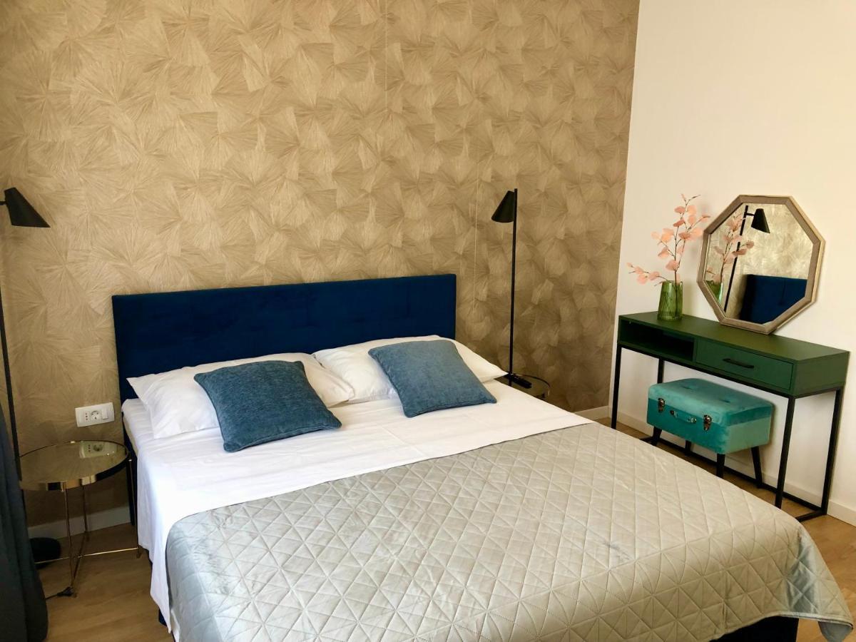 Hedone City Luxury Apartments With Free Parking Pula Exterior foto