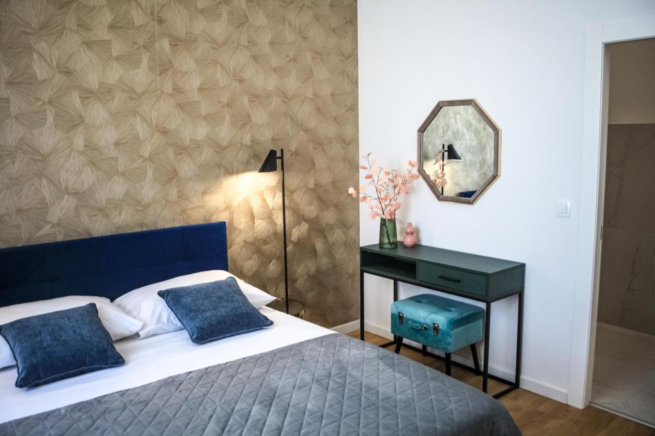 Hedone City Luxury Apartments With Free Parking Pula Exterior foto
