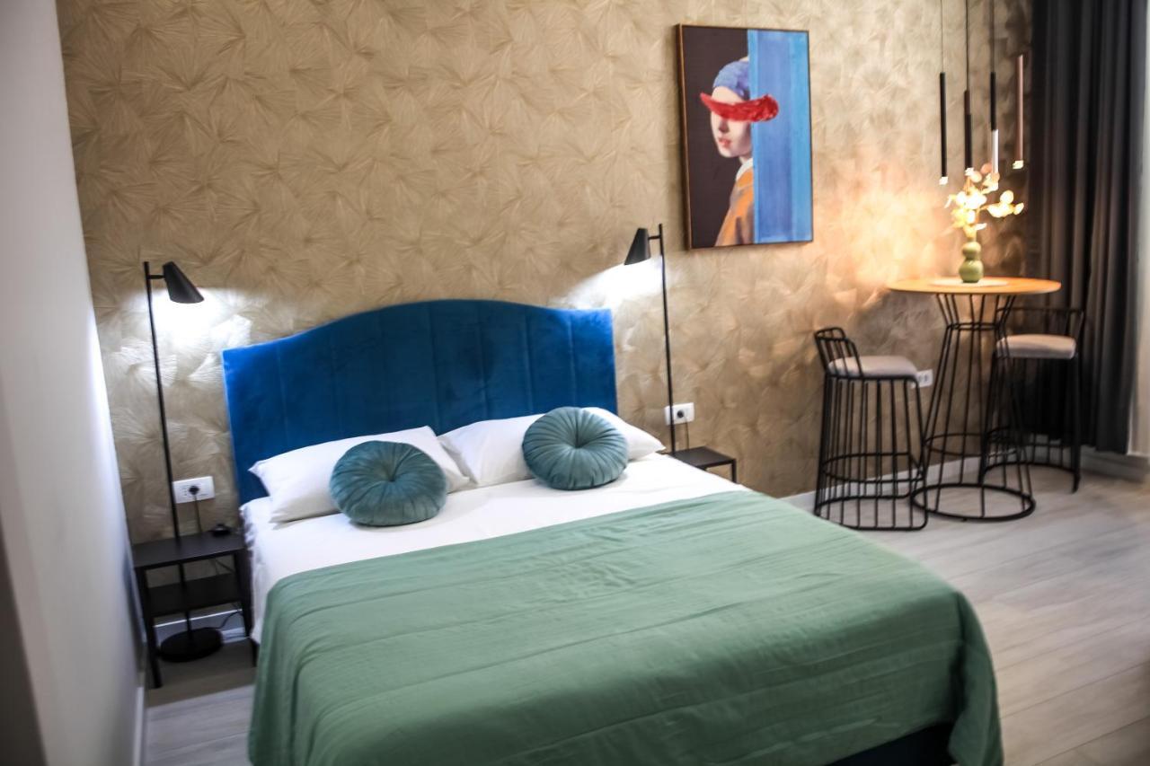 Hedone City Luxury Apartments With Free Parking Pula Exterior foto