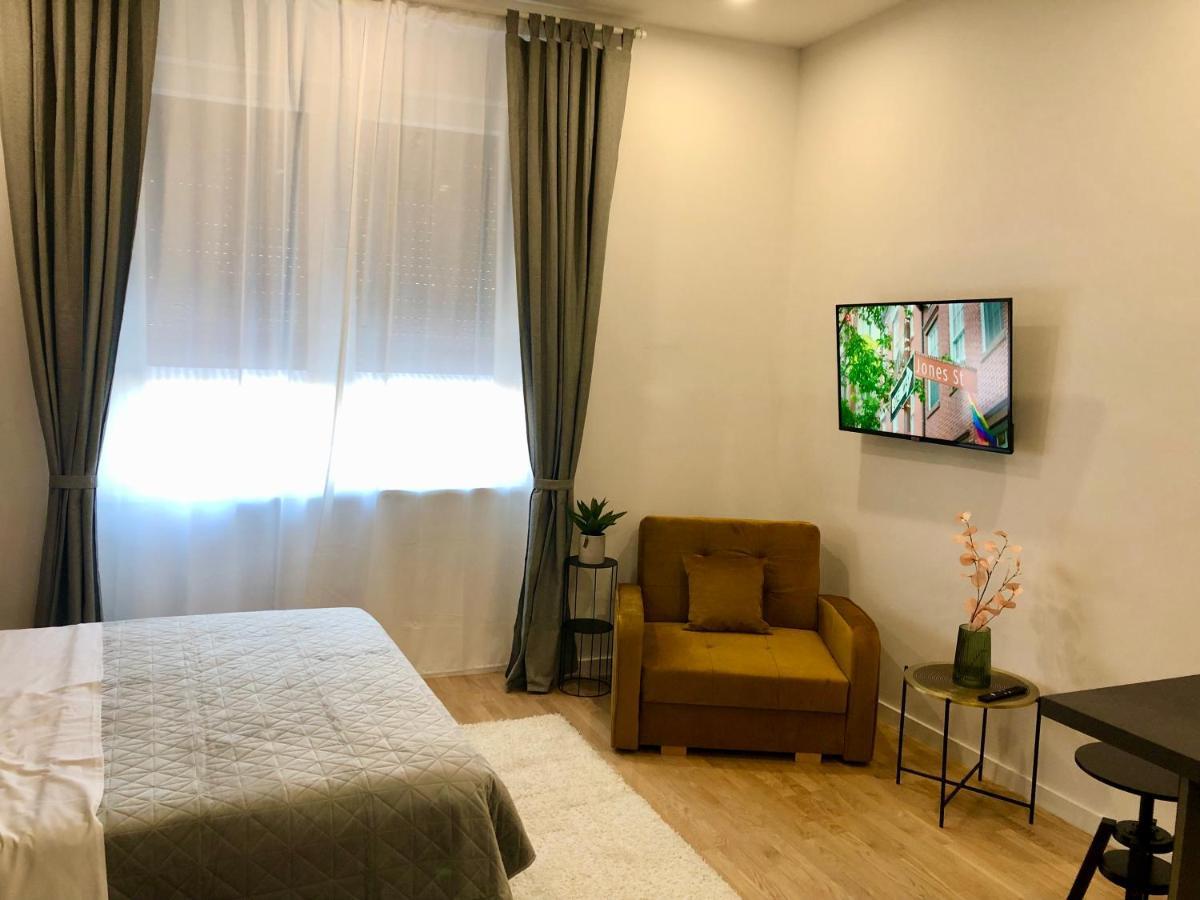Hedone City Luxury Apartments With Free Parking Pula Exterior foto